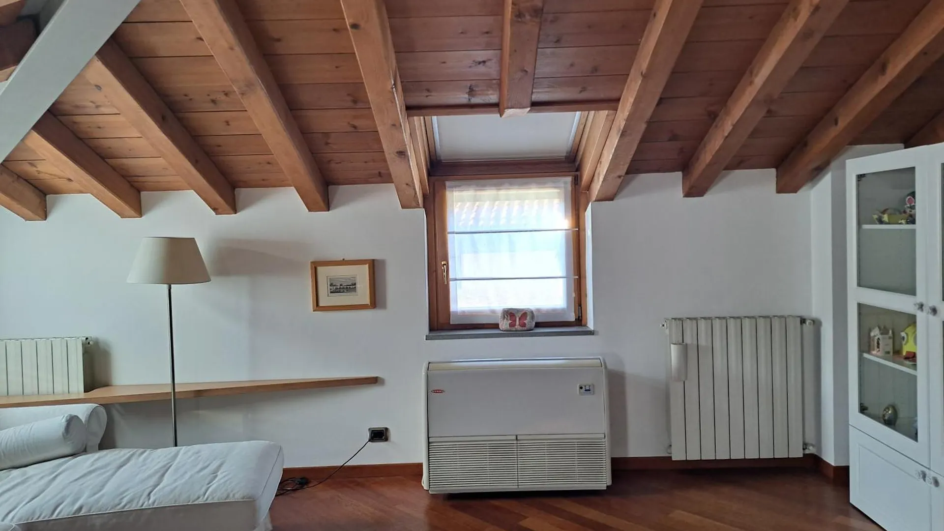 Post Office Holidays House Bergamo Italy